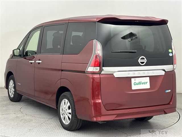 2017 Nissan Serena