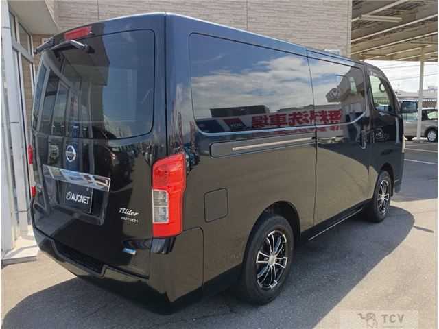 2012 Nissan NV350 Caravan