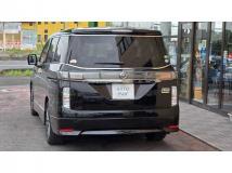 2016 Nissan Elgrand