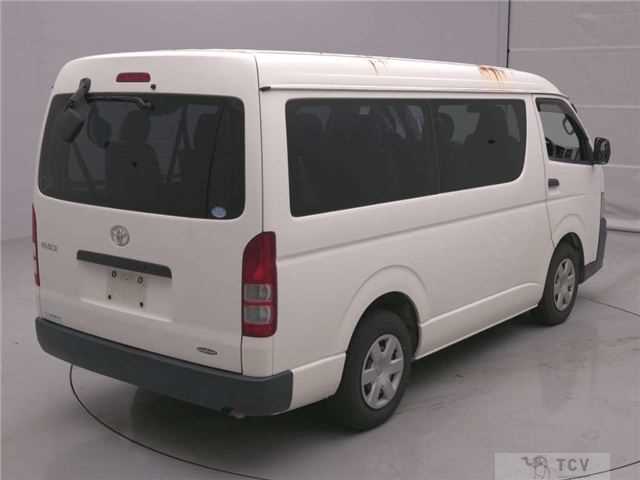 2013 Toyota Hiace Wagon