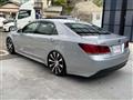 2014 Toyota Crown Hybrid