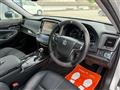 2014 Toyota Crown Hybrid