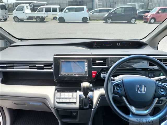 2015 Honda Step WGN