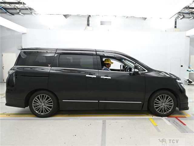2019 Nissan Elgrand
