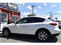 2013 Nissan SKYLINE CROSSOVER