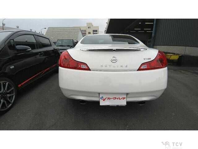 2012 Nissan Skyline