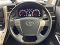 2013 Toyota Alphard