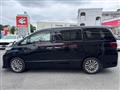 2013 Toyota Alphard