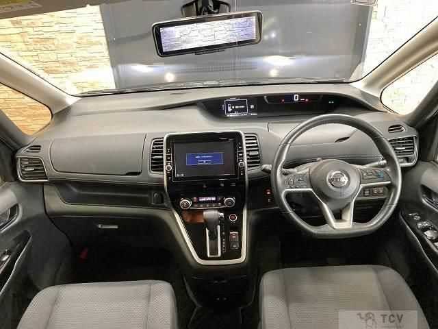 2017 Nissan Serena