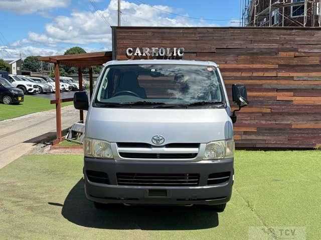 2007 Toyota Hiace Van
