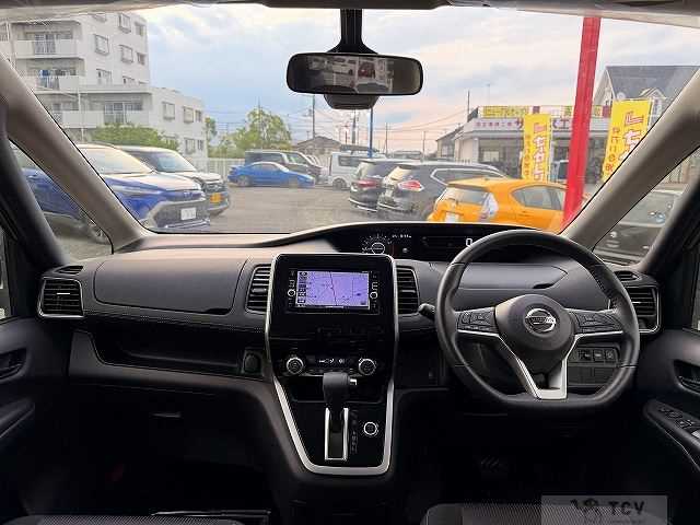 2016 Nissan Serena