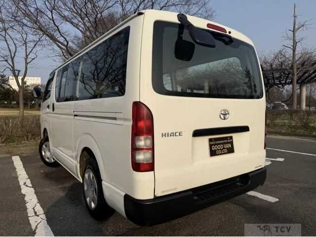 2007 Toyota Hiace Van