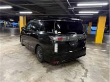 2017 Nissan Elgrand