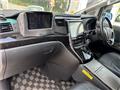 2012 Toyota Alphard