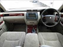 2001 Toyota Crown Majesta