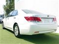 2013 Toyota Crown Hybrid