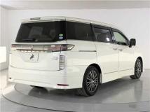 2017 Nissan Elgrand