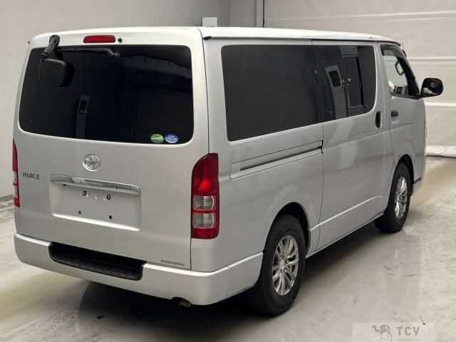 2011 Toyota Hiace Van