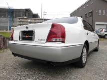 2001 Toyota Crown Majesta