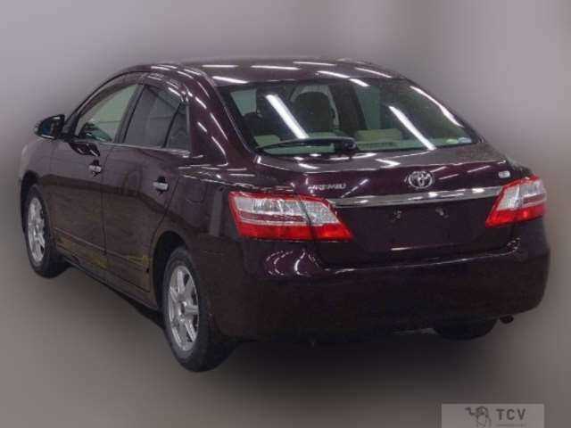 2013 Toyota Premio