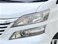 2012 Toyota Vellfire