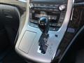 2012 Toyota Vellfire