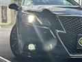 2013 Toyota Crown Hybrid