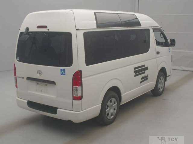 2014 Toyota Regiusace Van