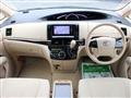 2013 Toyota Estima