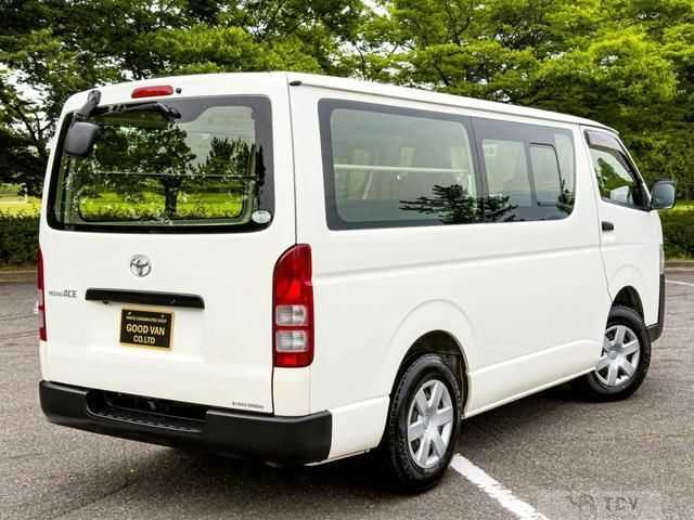 2014 Toyota Hiace Van