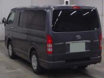 2011 Toyota Regiusace Van