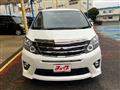 2013 Toyota Alphard
