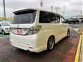 2013 Toyota Alphard