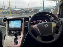 2013 Toyota Alphard