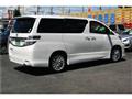 2014 Toyota Vellfire