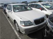 2001 Toyota Crown Majesta