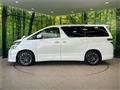 2014 Toyota Vellfire