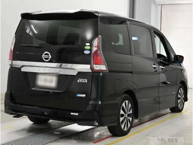 2017 Nissan Serena