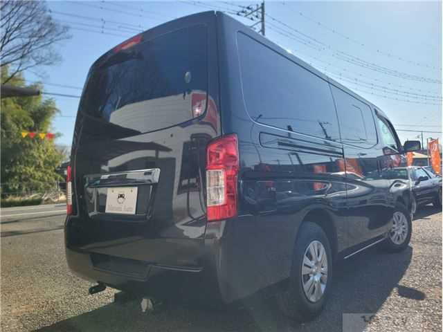 2015 Nissan NV350 Caravan