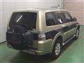 2011 Mitsubishi Pajero