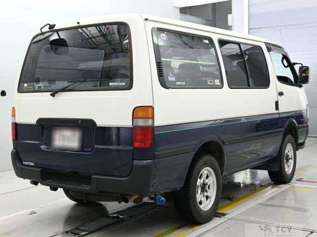 2003 Toyota Hiace Van