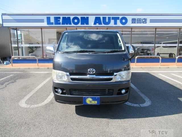 2007 Toyota Regiusace Van