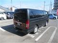 2007 Toyota Regiusace Van