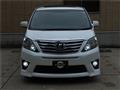 2013 Toyota Alphard