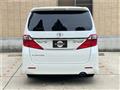 2013 Toyota Alphard