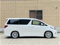 2013 Toyota Alphard