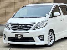2013 Toyota Alphard