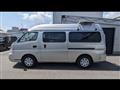 2004 Nissan Caravan Van