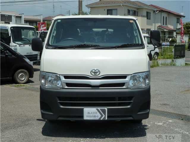 2010 Toyota Hiace