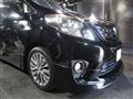 2013 Toyota Alphard